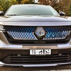 Rafale E-Tech Atelier Alpine Hyper Hybrid 4x4 300 PS Plug In Gris Schiste